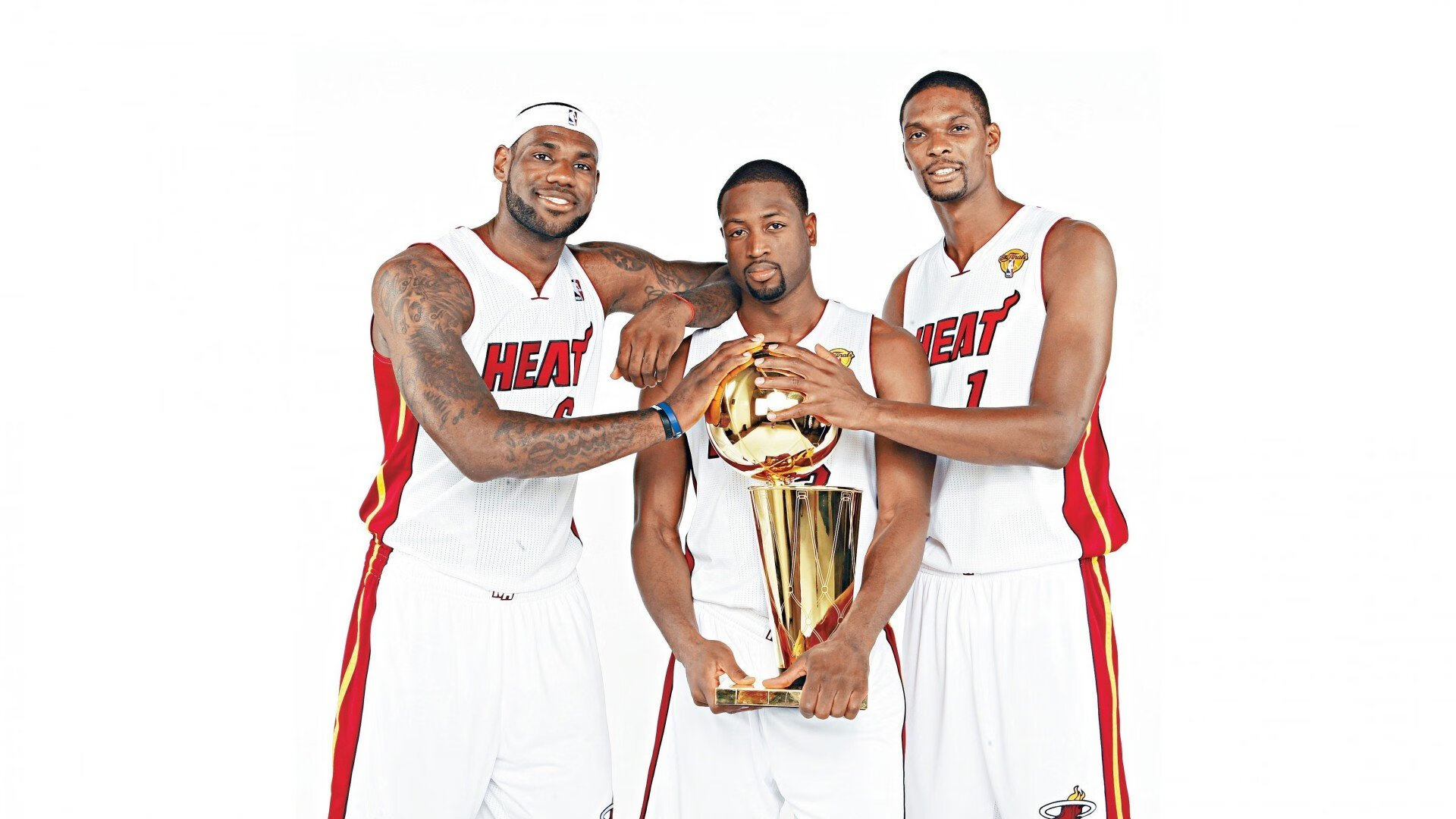 混合泳选手突尼斯稳定输出高分，混合泳夺冠