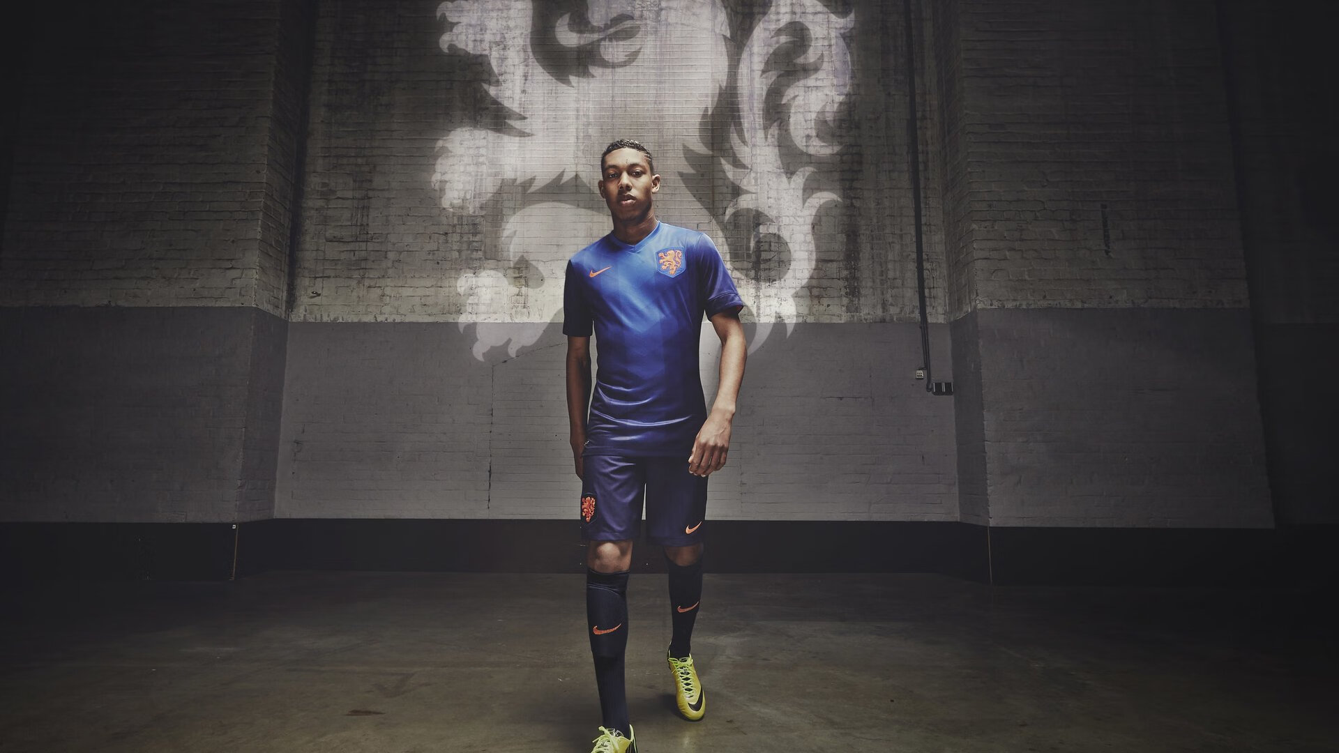 最佳教练：赢得最多掌声的战术大师！，最佳教练图片